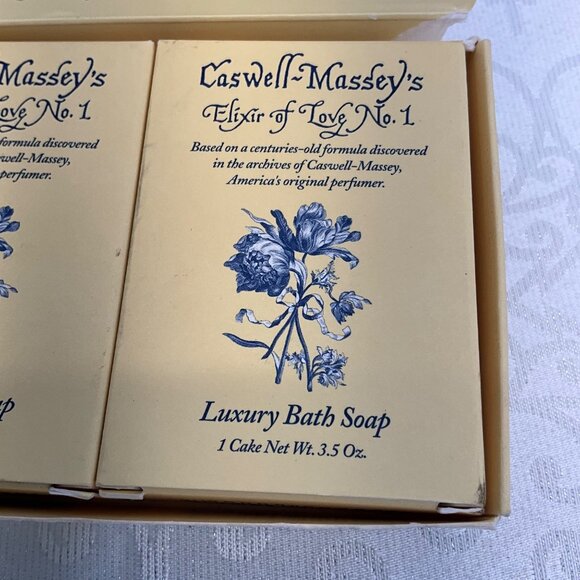 Caswell-Masseys Elixir Of Love No. 1 Luxury Bath Soap 3-Pack Set - Picture 3 of 6
